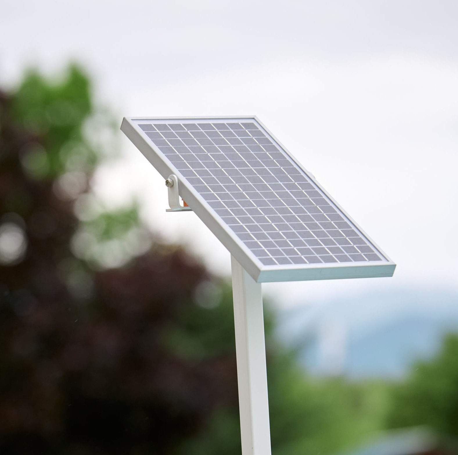 Aqua Creek F-SLR Universal Solar Trickle Charger